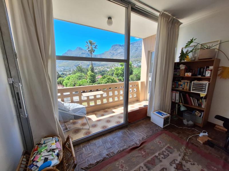 2 Bedroom Property for Sale in Tamboerskloof Western Cape